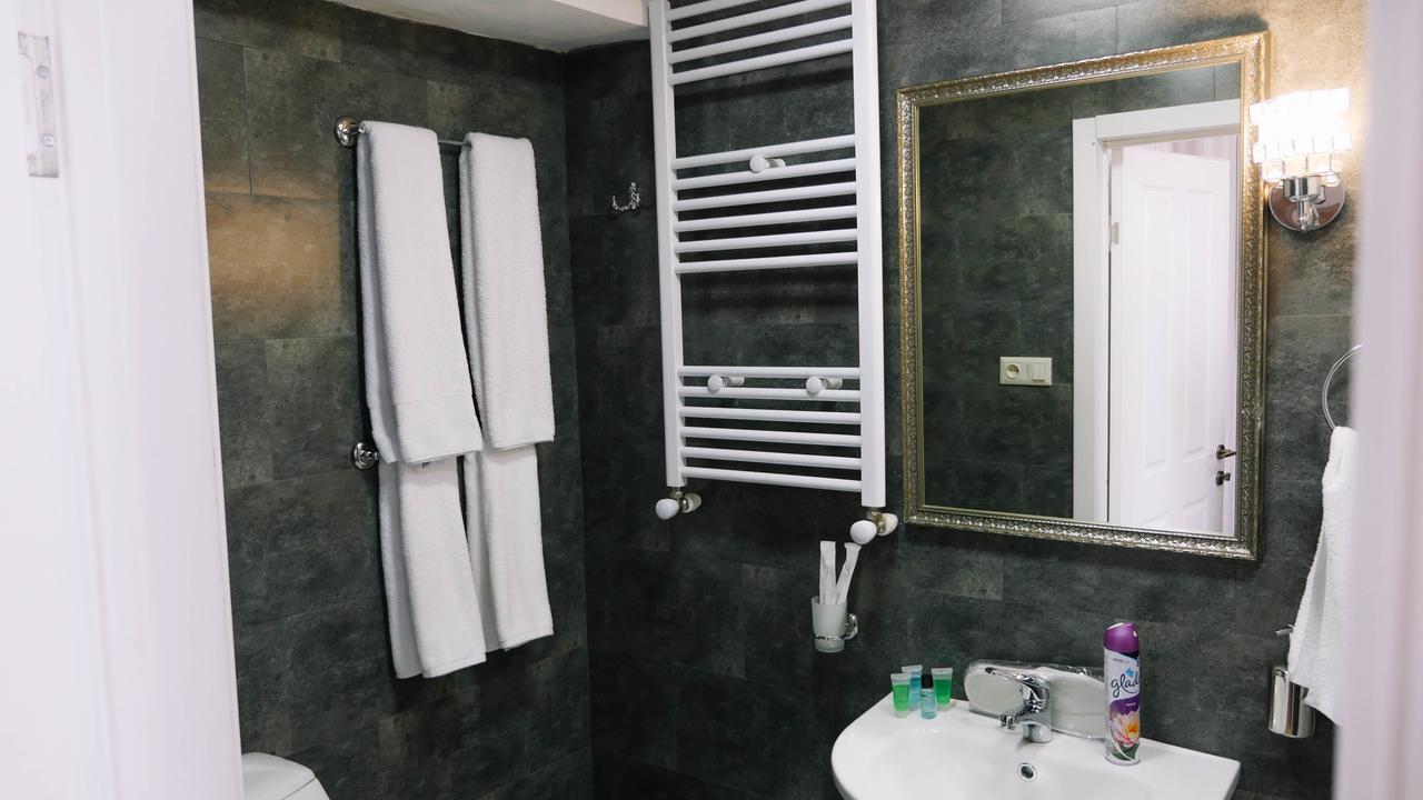 Simon's Boutique Hotel Tbilissi Extérieur photo